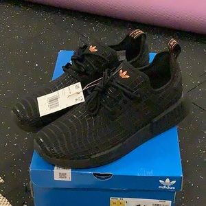 Adidas NMD_R1 men’s sz 10 NWT